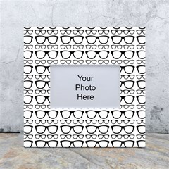 Pattern 193 White Box Photo Frame 4  X 6 